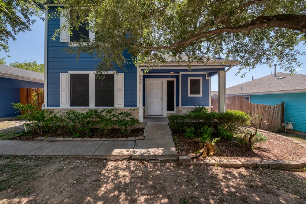 12917 Briarcreek Loop Manor, TX 78653