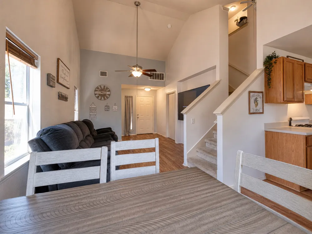 12917 Briarcreek Loop Manor, TX 78653