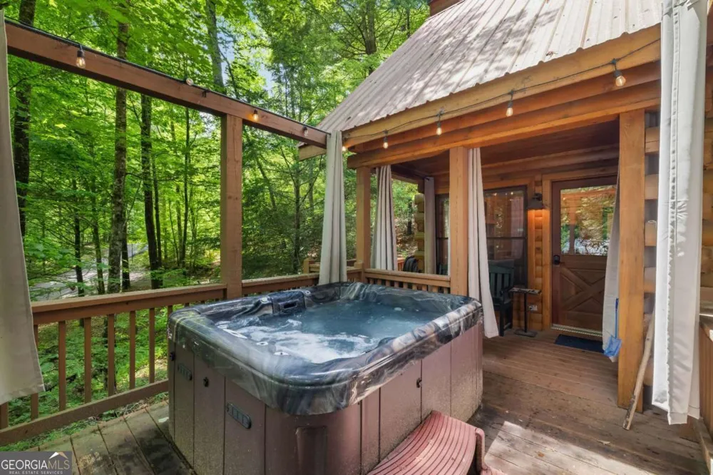 14 Finch Lane Cherry Log, GA 30522