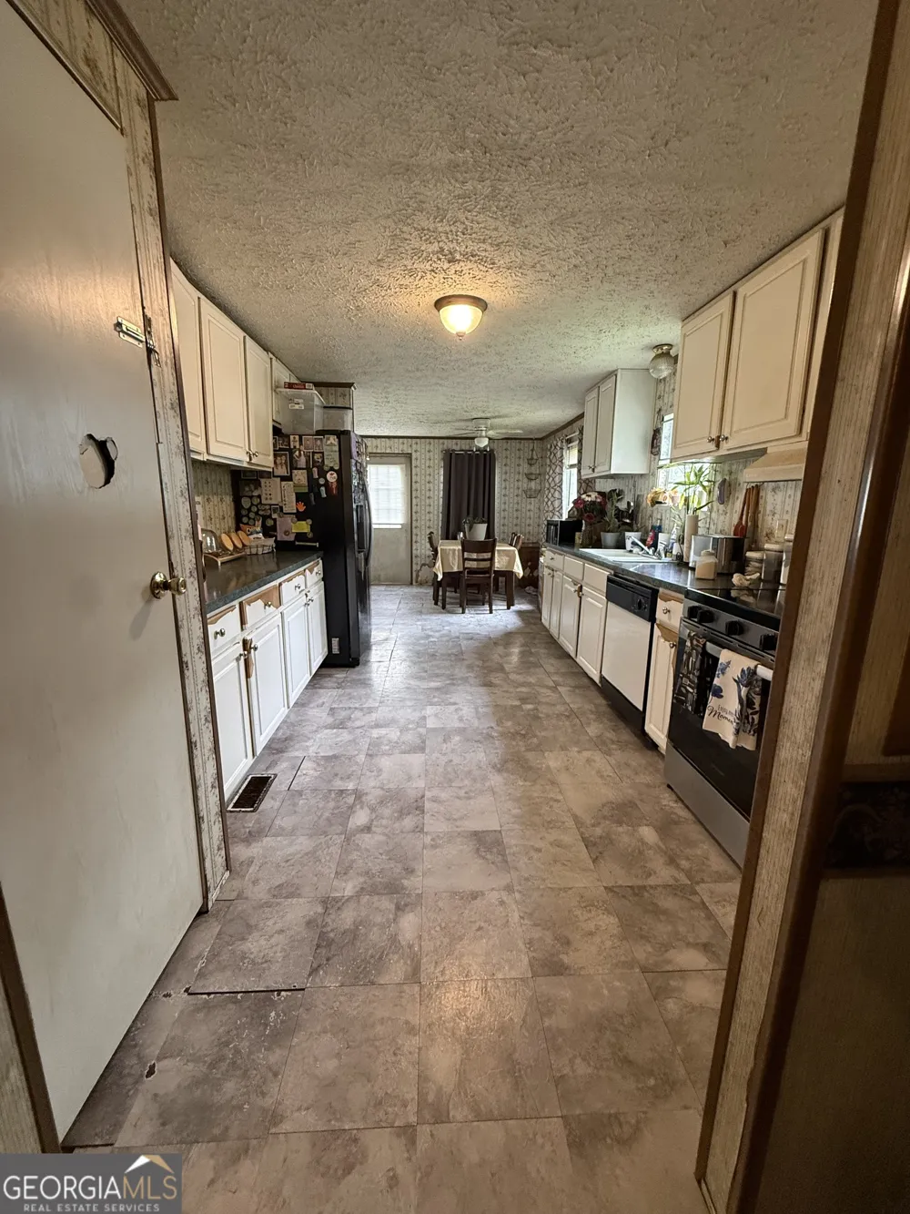 2535 Ga Highway 80 Adrian, GA 31002
