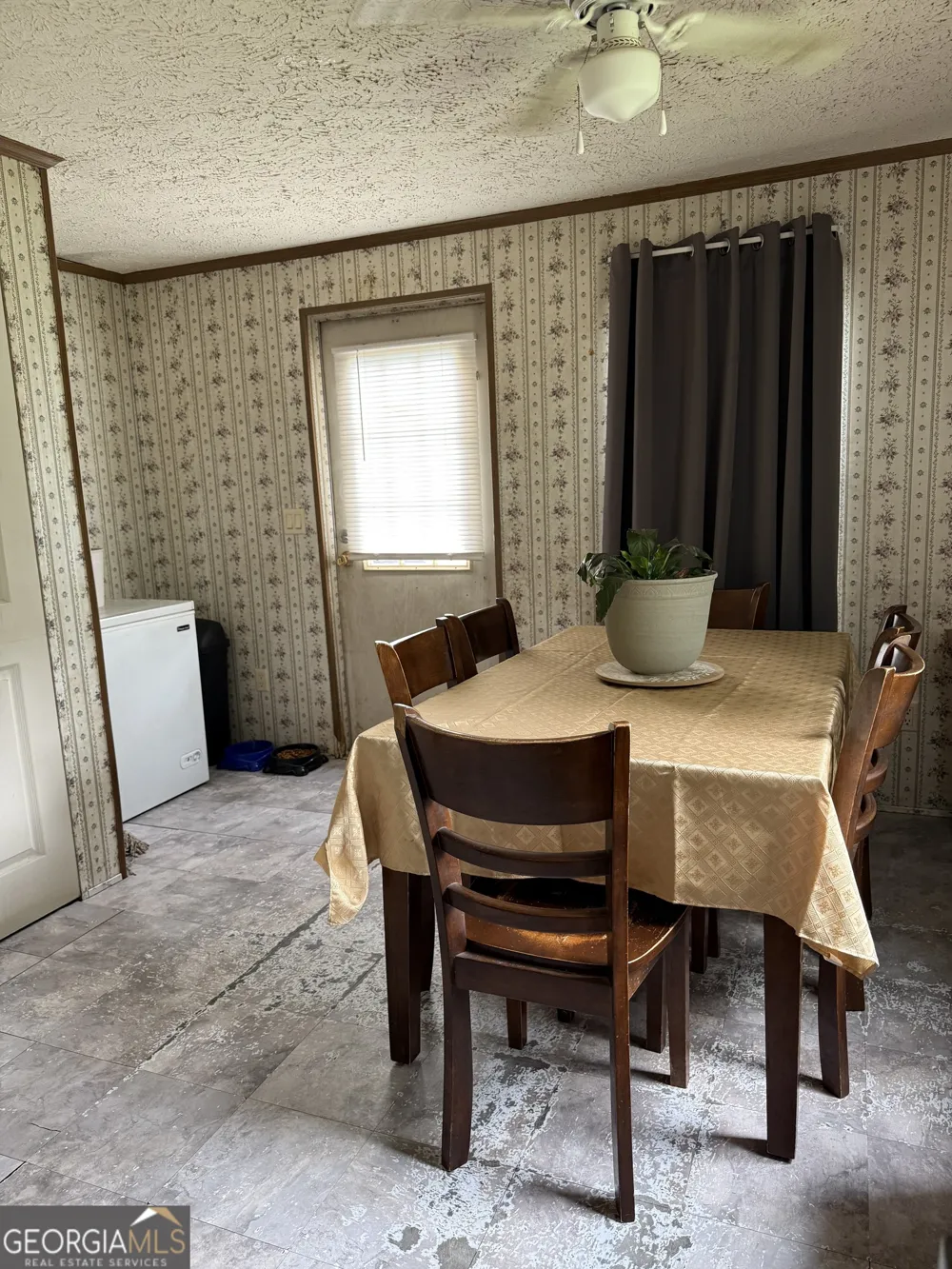 2535 Ga Highway 80 Adrian, GA 31002