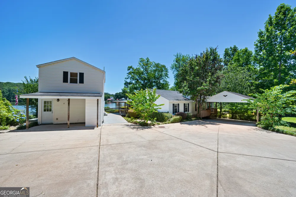 188 Deptula RD Jackson, GA 30233