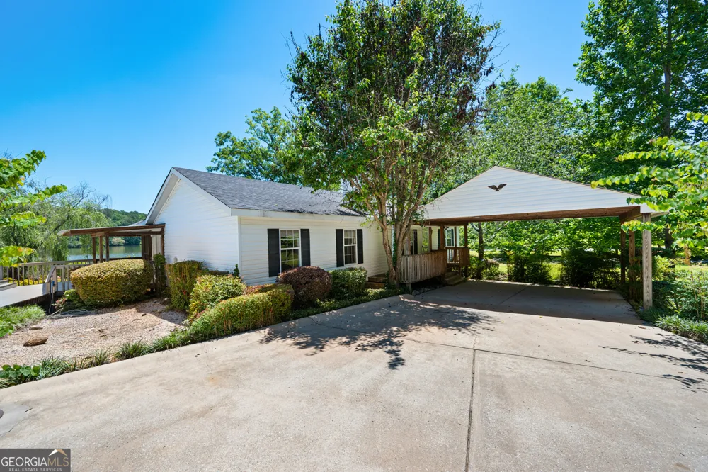 188 Deptula RD Jackson, GA 30233