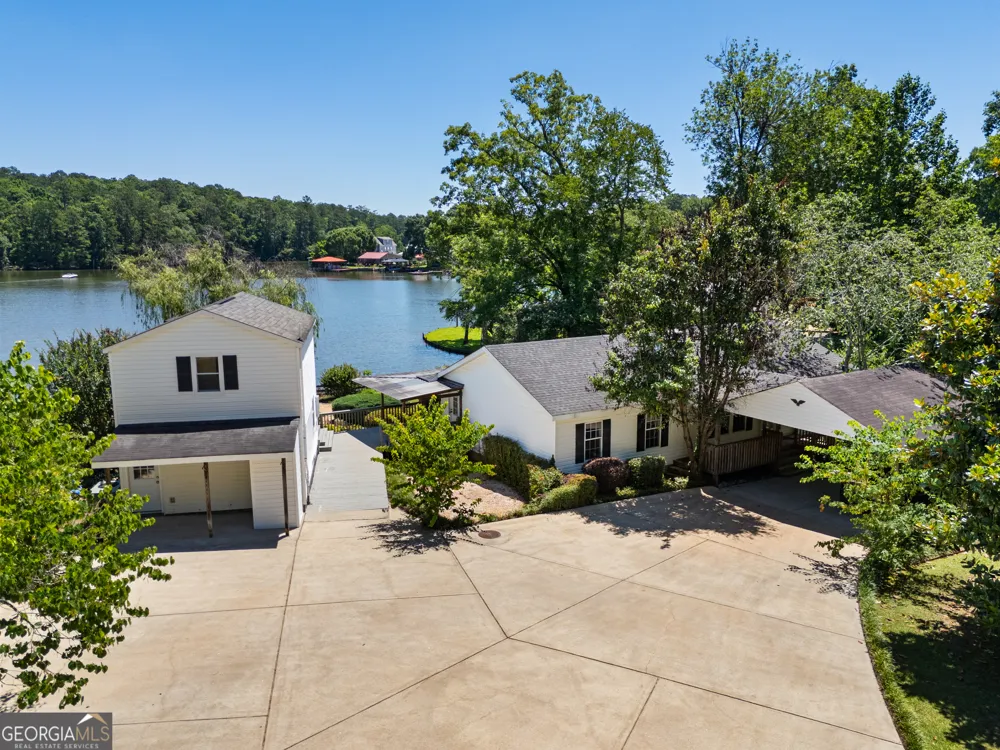 188 Deptula RD Jackson, GA 30233