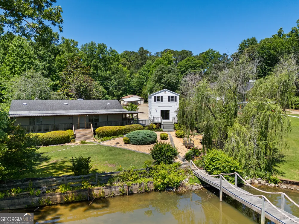 188 Deptula RD Jackson, GA 30233