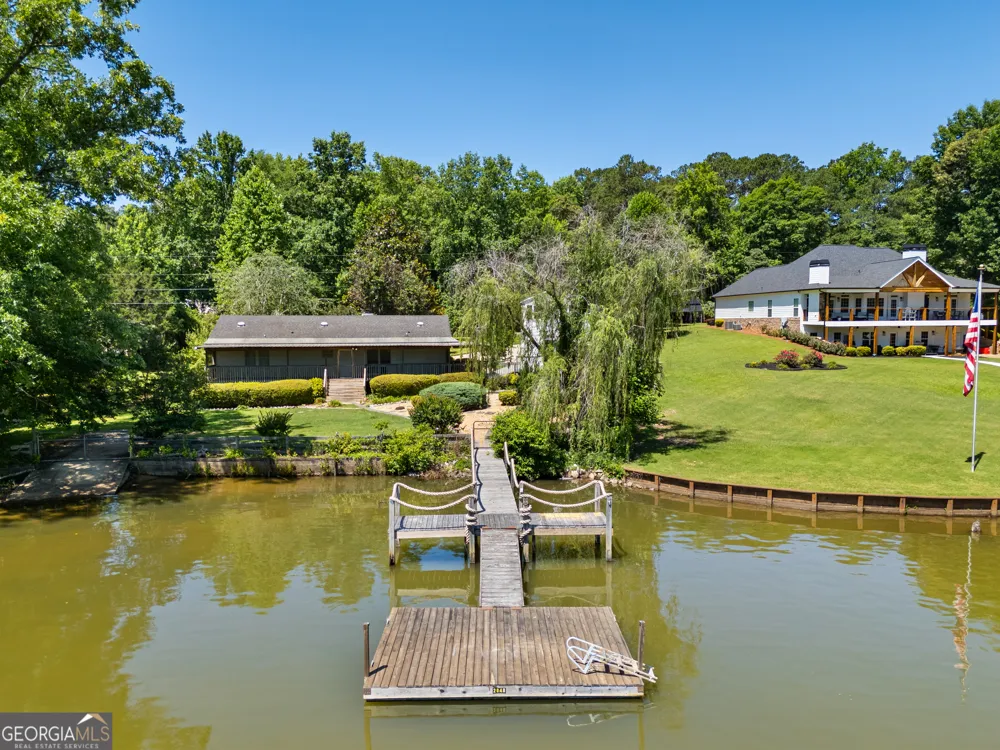 188 Deptula RD Jackson, GA 30233
