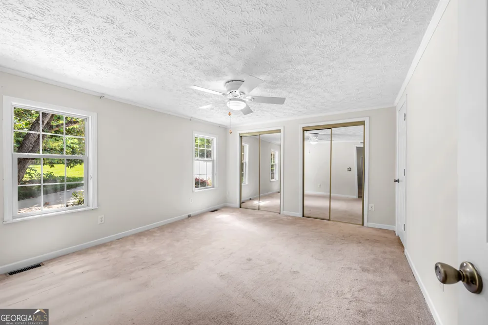 188 Deptula RD Jackson, GA 30233