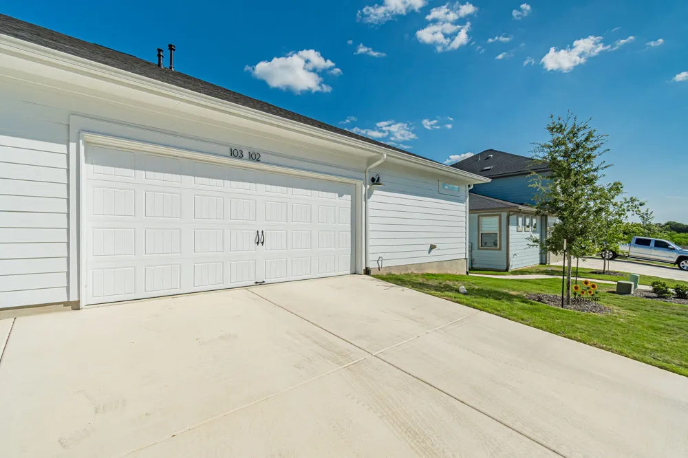 103 San Luis Pass #102 San Marcos, TX 78666