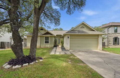 12047 Lincolnshire Drive