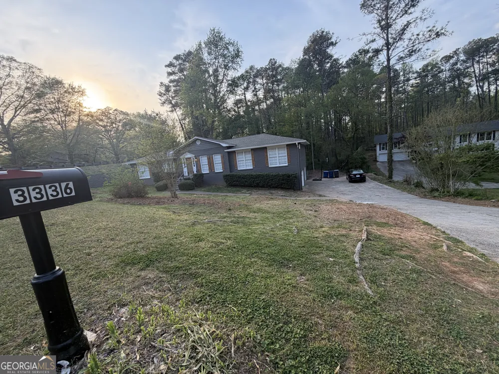 3336 Camelot DR Marietta, GA 30062