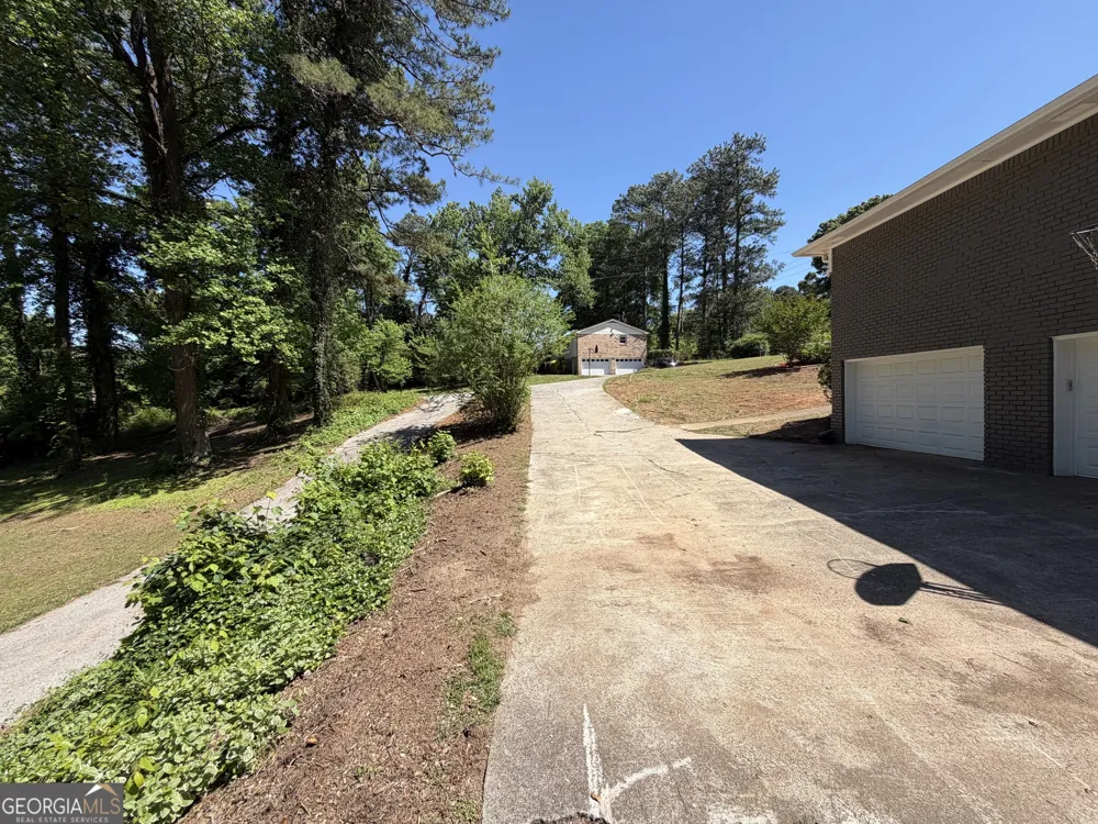 3336 Camelot DR Marietta, GA 30062