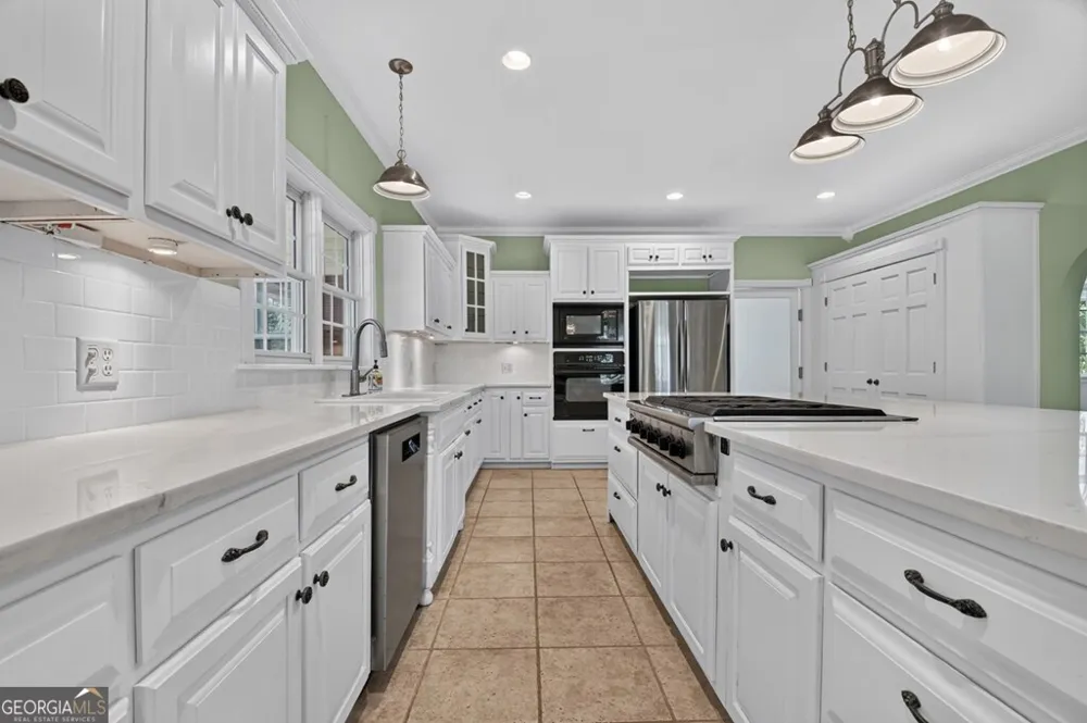 159 Victoria DR Blairsville, GA 30512