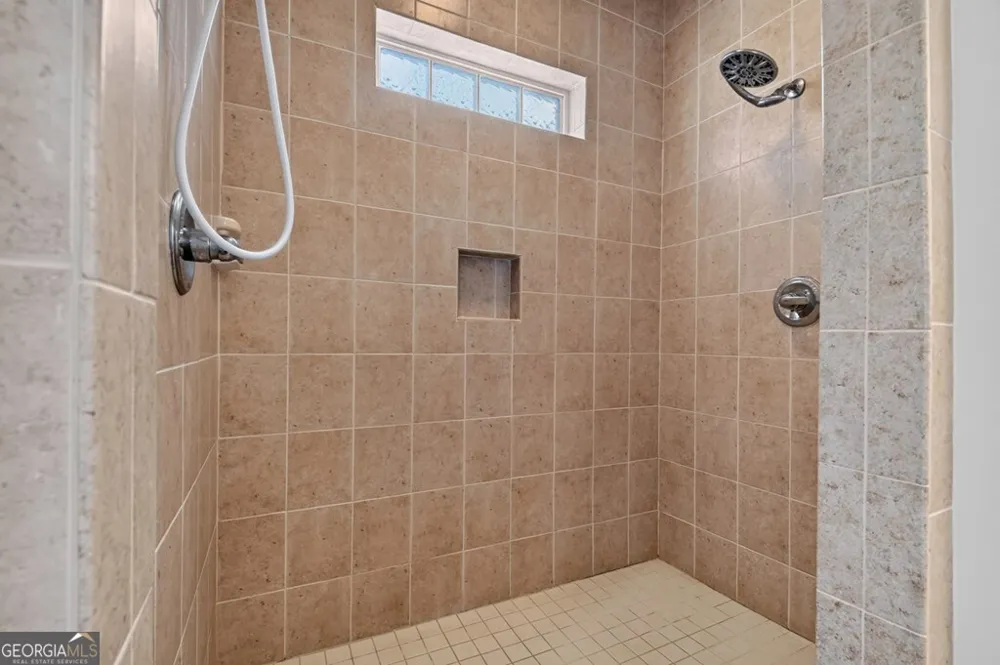 159 Victoria DR Blairsville, GA 30512
