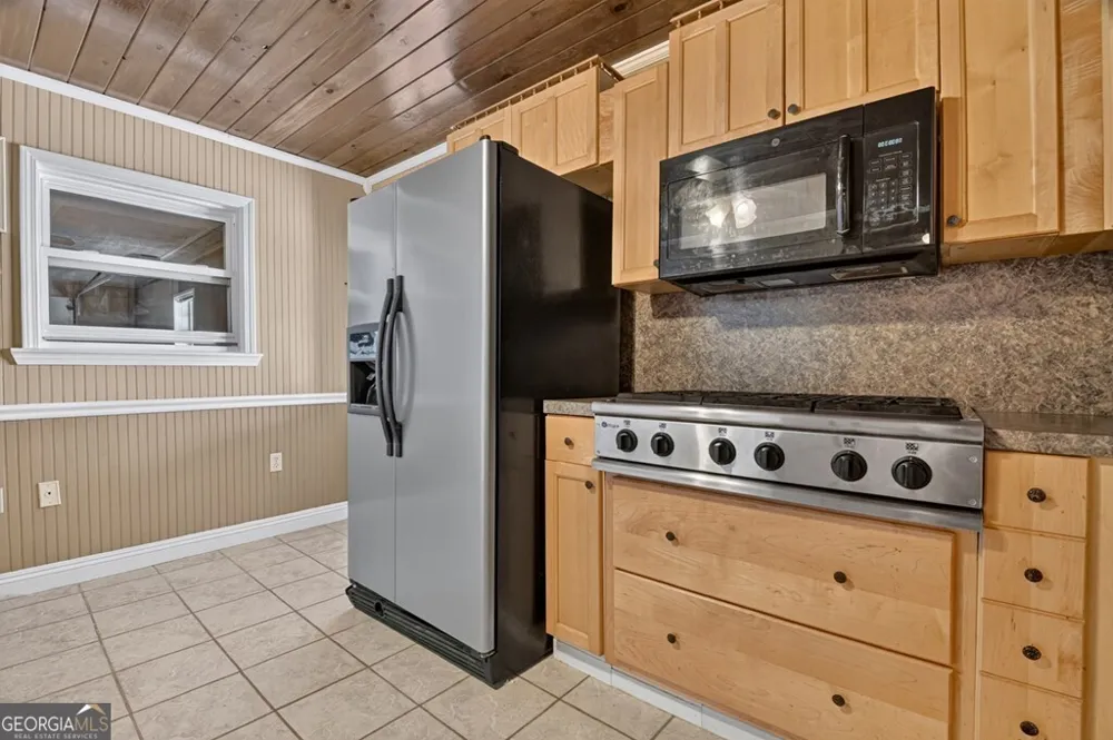 159 Victoria DR Blairsville, GA 30512