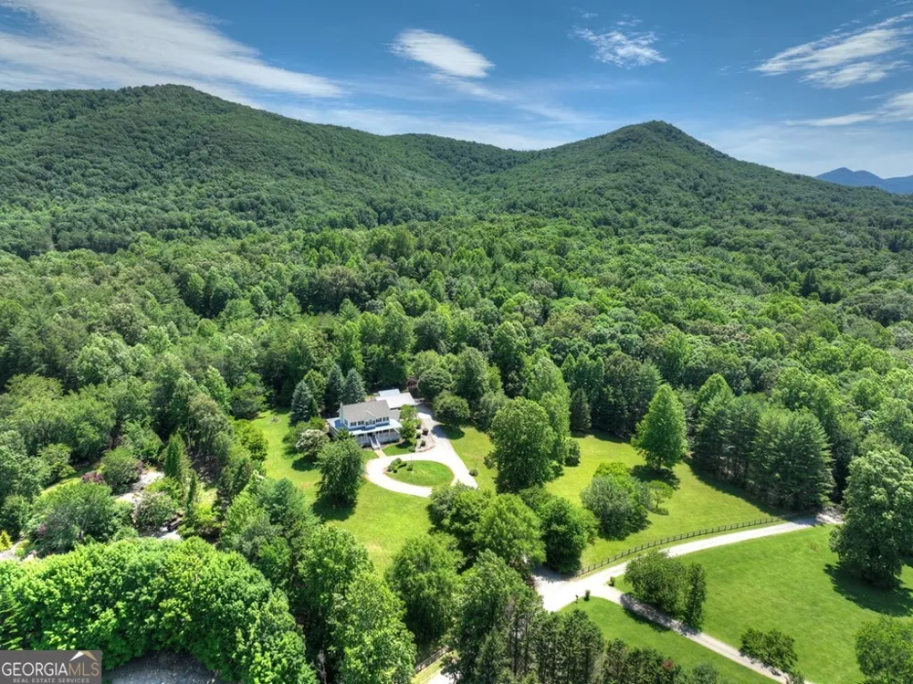 159 Victoria DR Blairsville, GA 30512