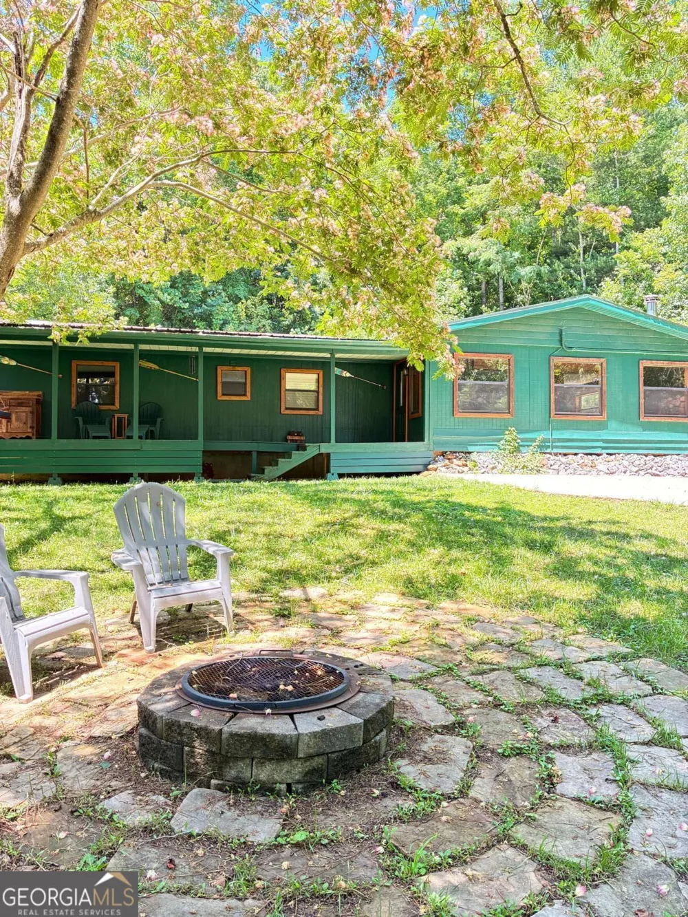 521 Sunnyside RD Hiawassee, GA 30546