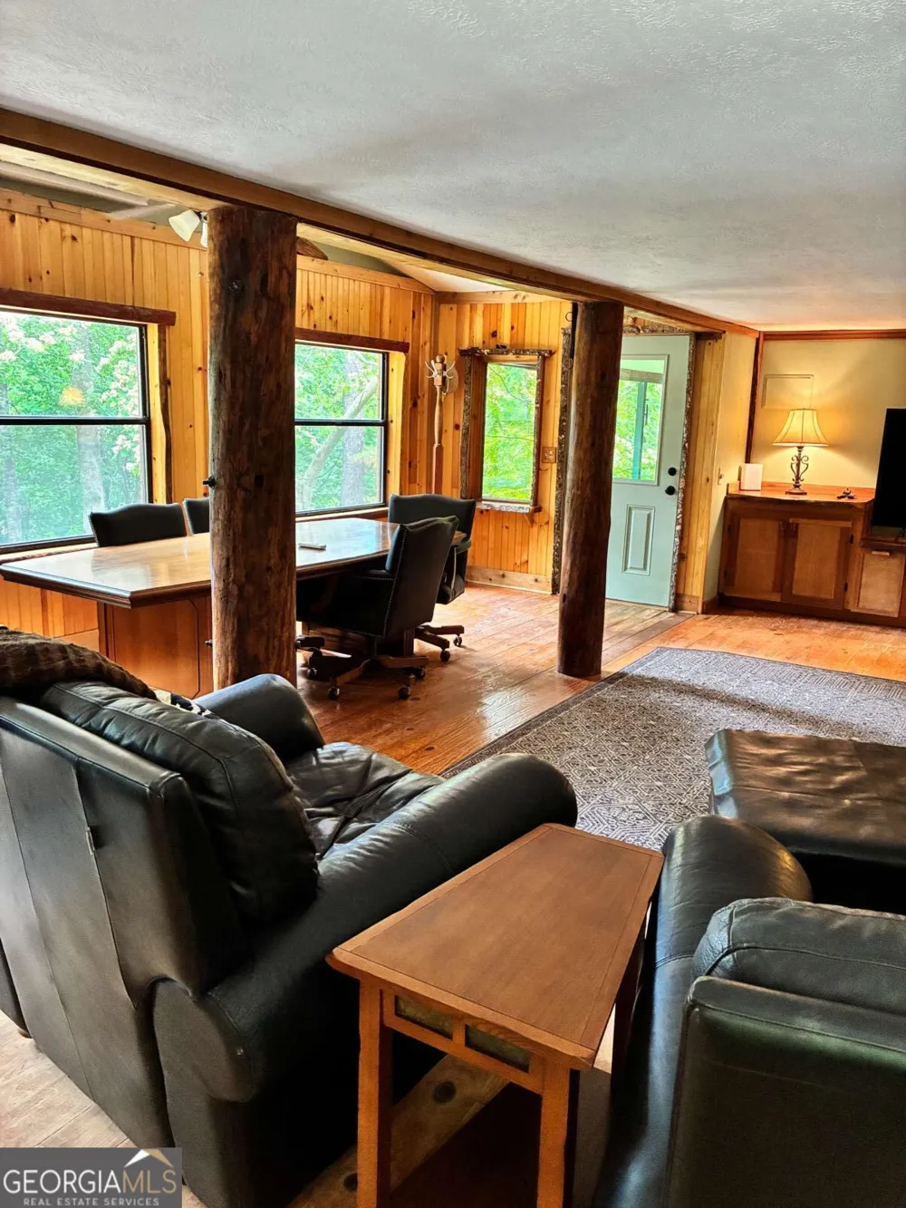 521 Sunnyside RD Hiawassee, GA 30546