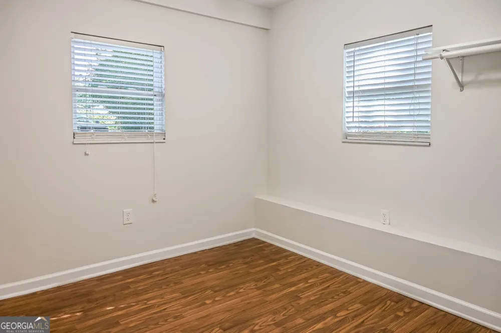 1806 Maple ST Carrollton, GA 30117