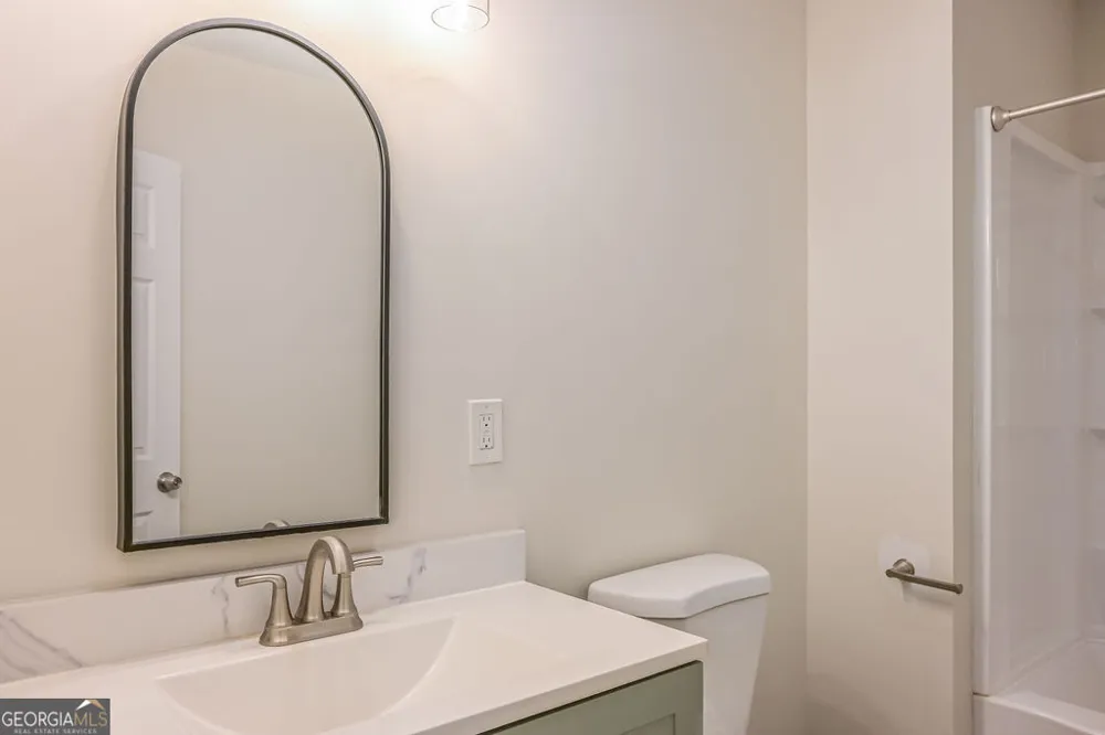 1806 Maple ST Carrollton, GA 30117