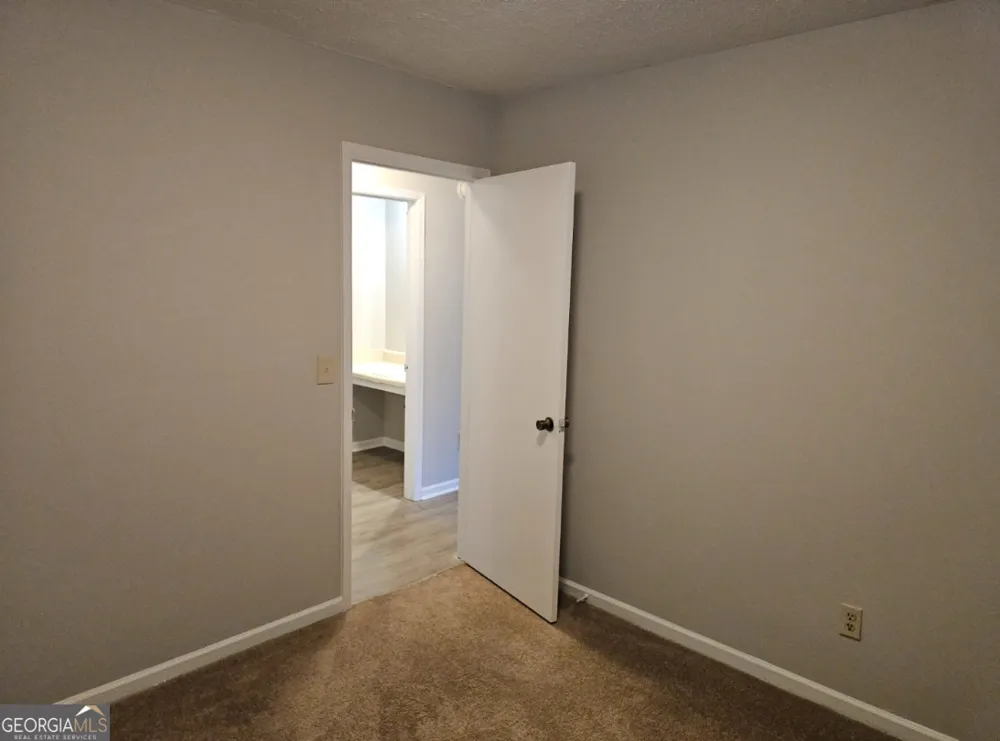 8147 Flamingo DR Jonesboro, GA 30238