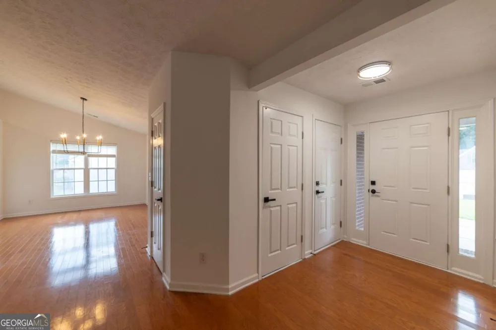 1784 Cedar Walk LN Conley, GA 30288