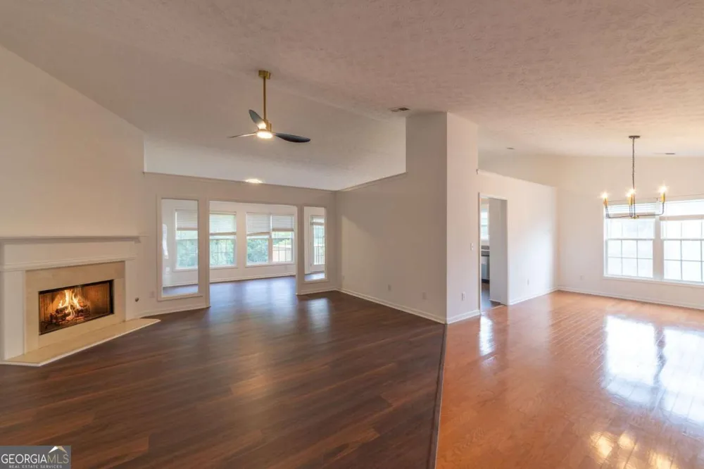 1784 Cedar Walk LN Conley, GA 30288