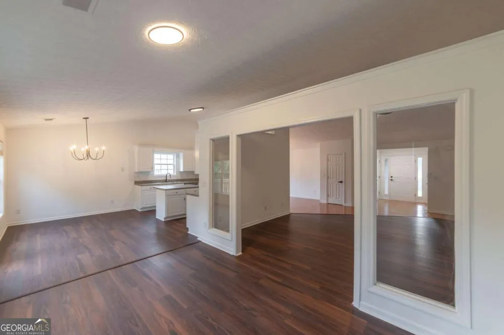 1784 Cedar Walk LN Conley, GA 30288