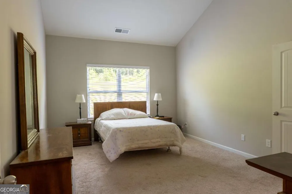 46 Roundabout LN NW Adairsville, GA 30103