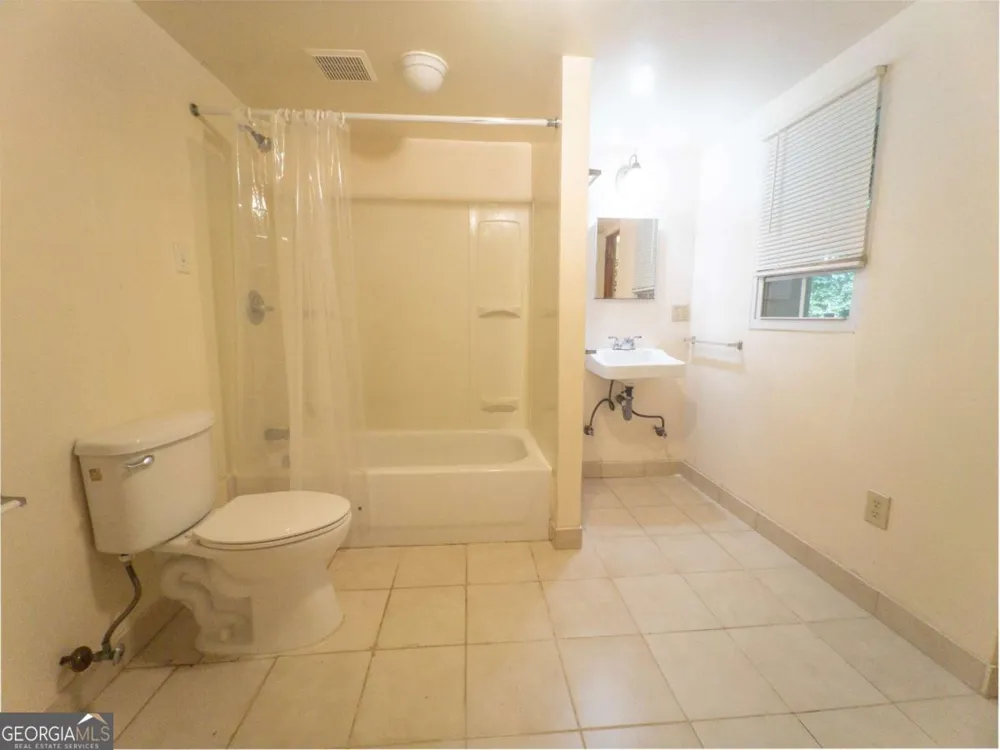 965 Millbrook CT Tucker, GA 30084