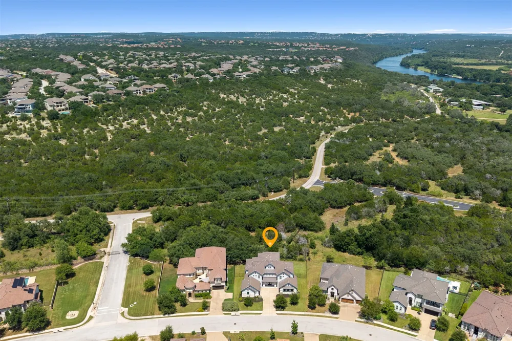 1418 Morning Moon Circle Austin, TX 78732
