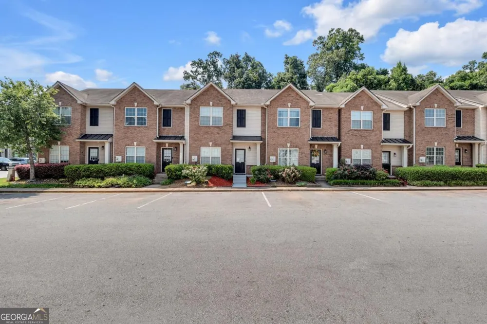 2827 Creek Bottom CT Gainesville, GA 30504