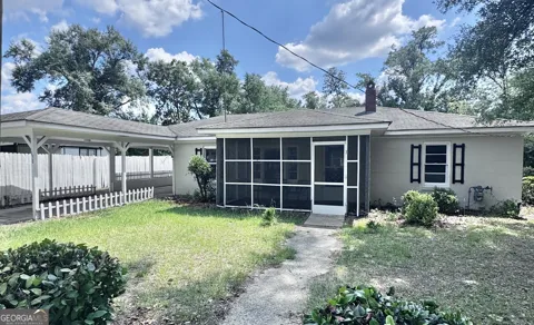 138 Register AVE