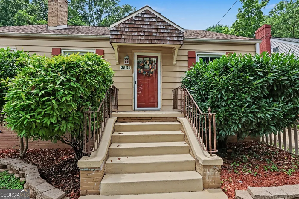 2531 Batavia ST East Point, GA 30344