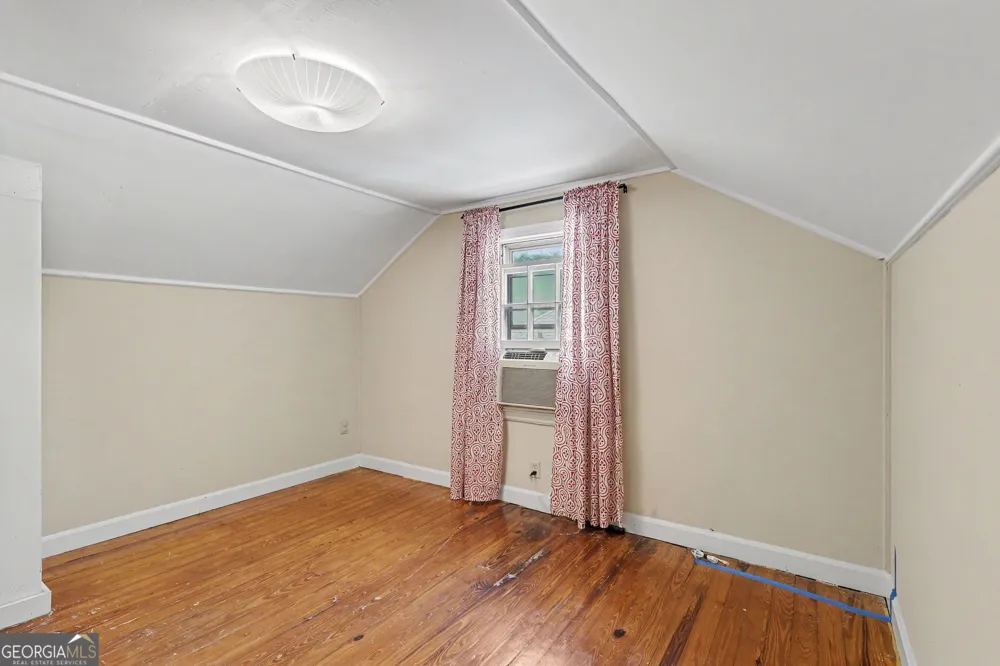2531 Batavia ST East Point, GA 30344
