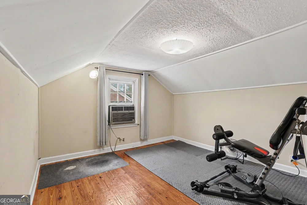 2531 Batavia ST East Point, GA 30344