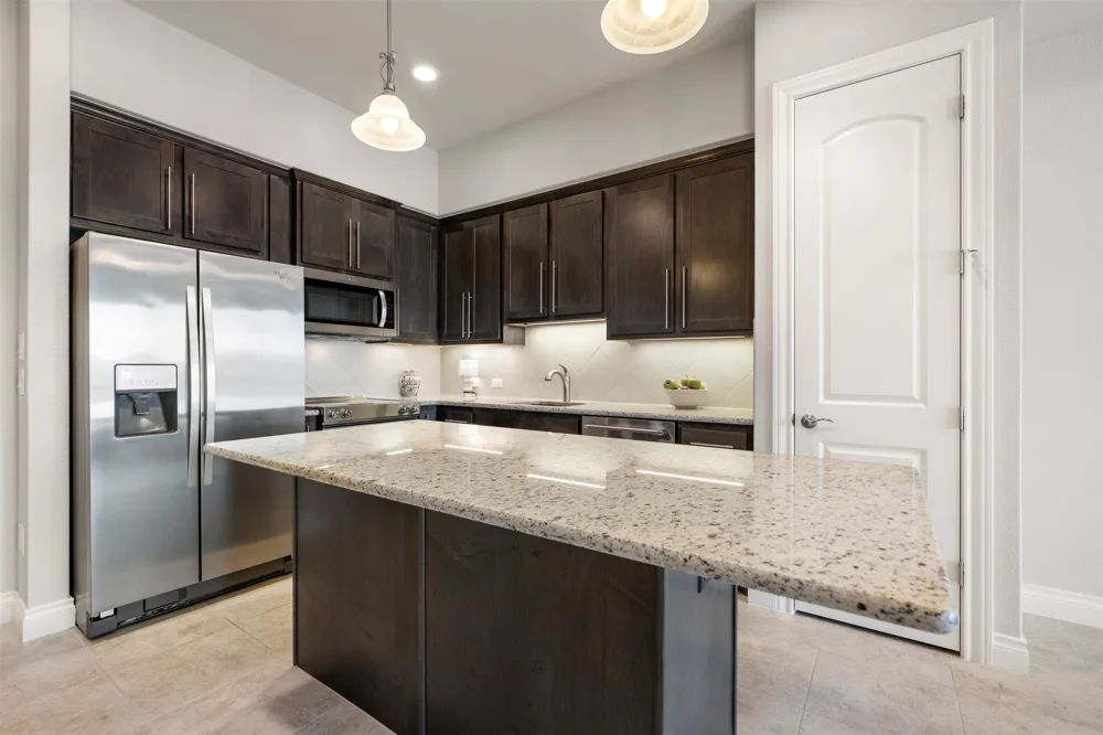 106 Bella Toscana Avenue #3303 Austin, TX 78734