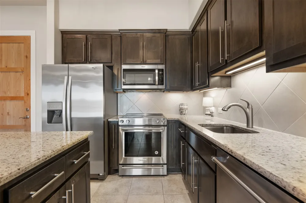 106 Bella Toscana Avenue #3303 Austin, TX 78734