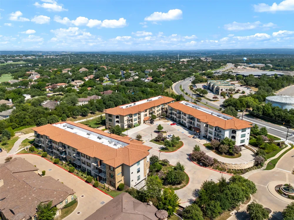 106 Bella Toscana Avenue #3303 Austin, TX 78734