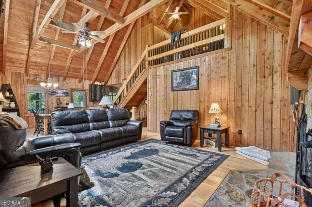 246 Uphill RD Blue Ridge, GA 30513