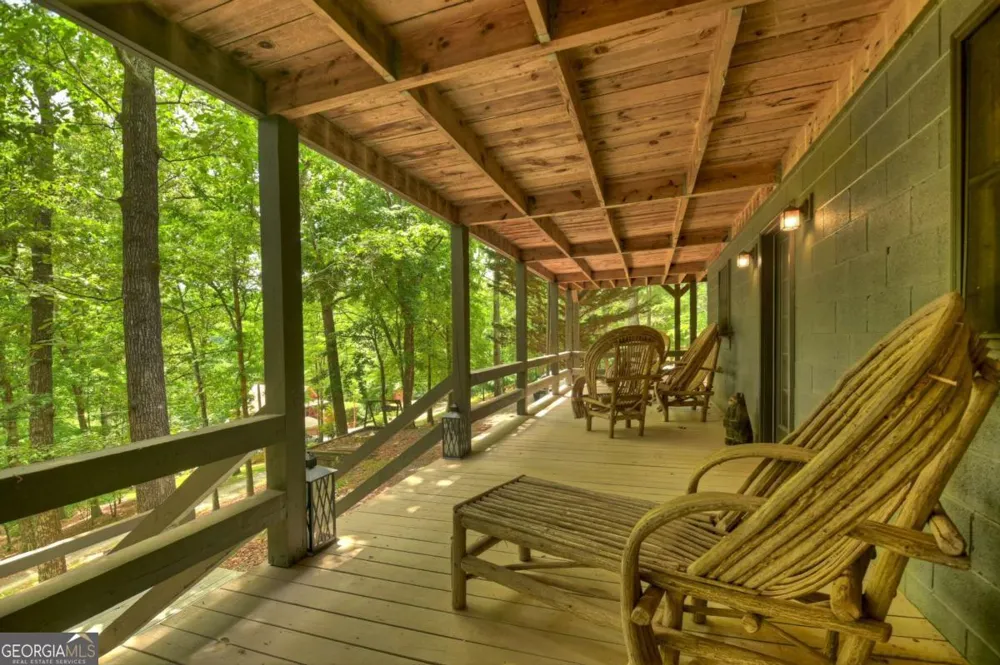246 Uphill RD Blue Ridge, GA 30513