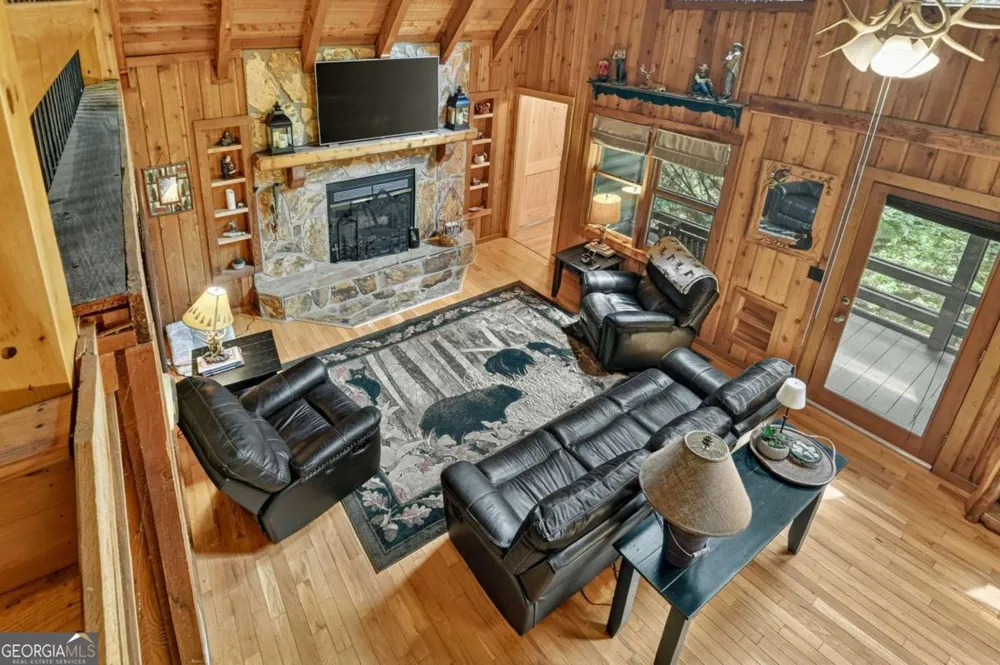 246 Uphill RD Blue Ridge, GA 30513