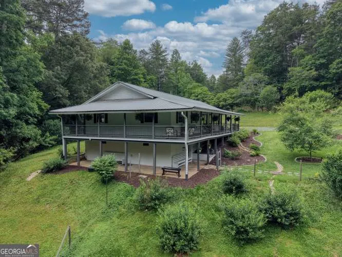 399 Pack Creek RD Blue Ridge, GA 30513