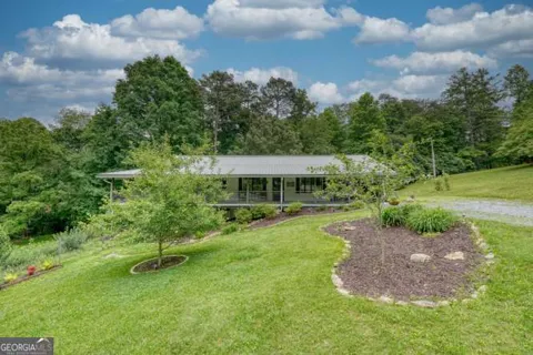399 Pack Creek RD