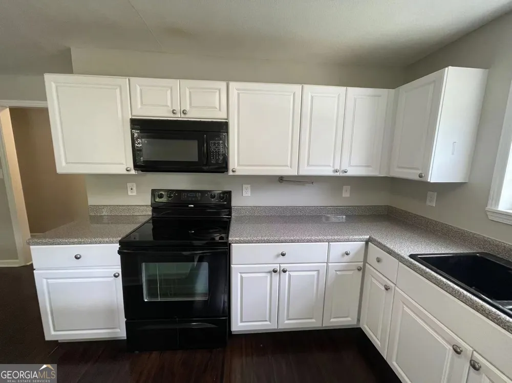 1437 Shiloh WAY NW Kennesaw, GA 30144