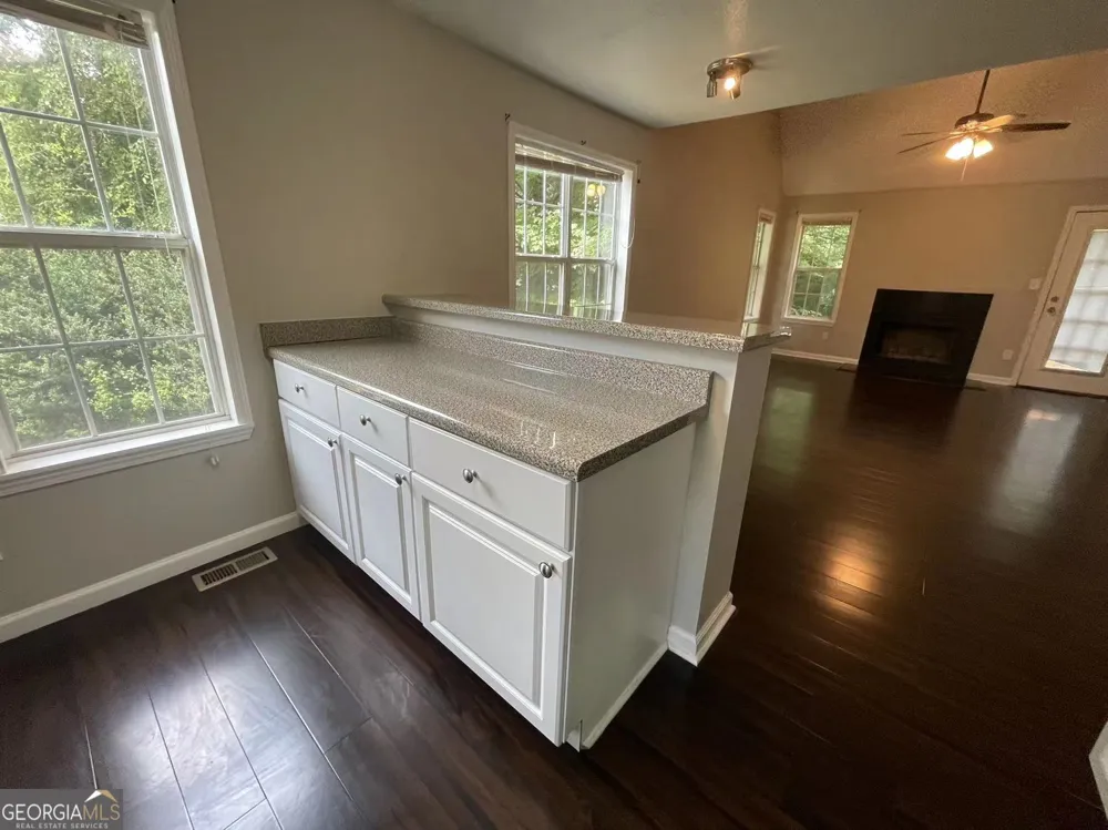 1437 Shiloh WAY NW Kennesaw, GA 30144