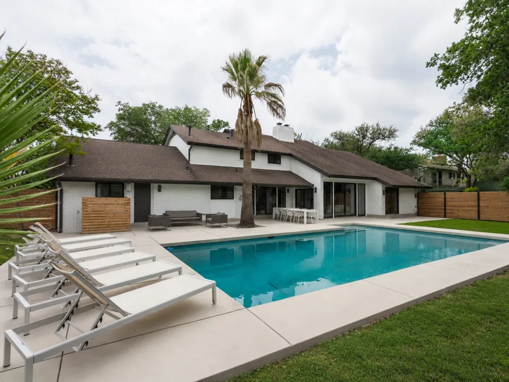 4502 Mountain Path Drive Austin, TX 78759