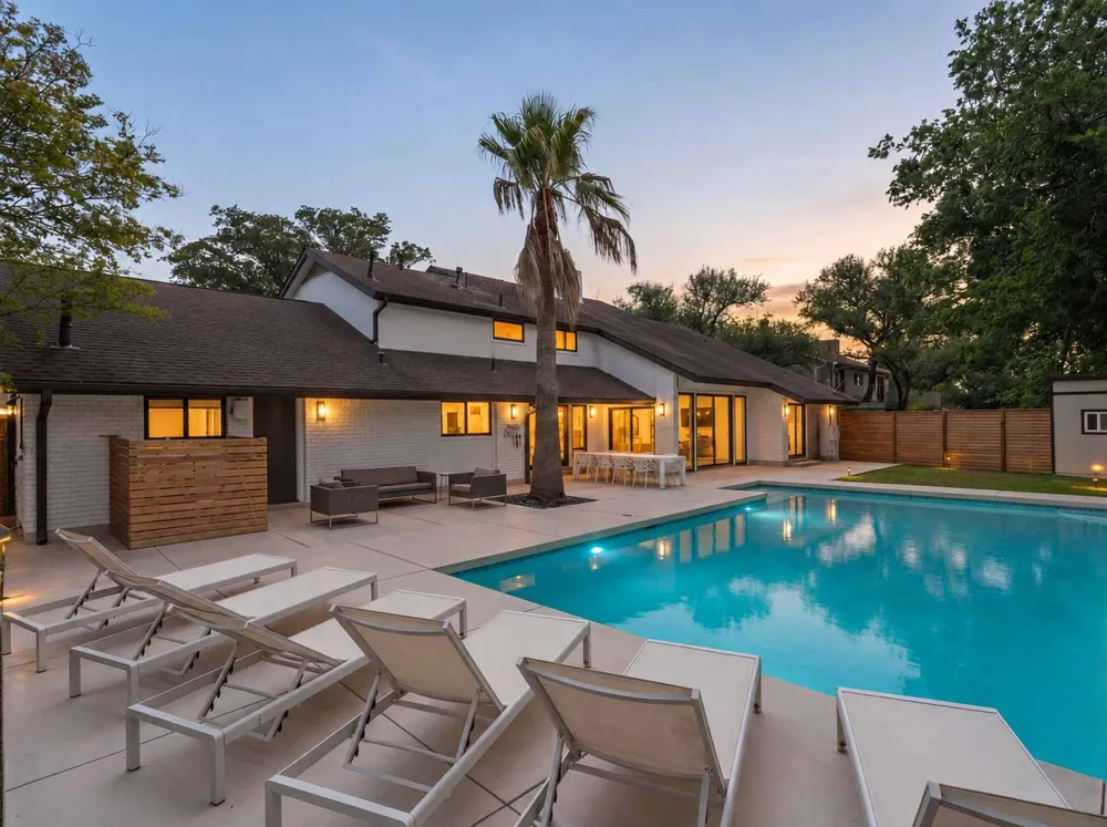 4502 Mountain Path Drive Austin, TX 78759