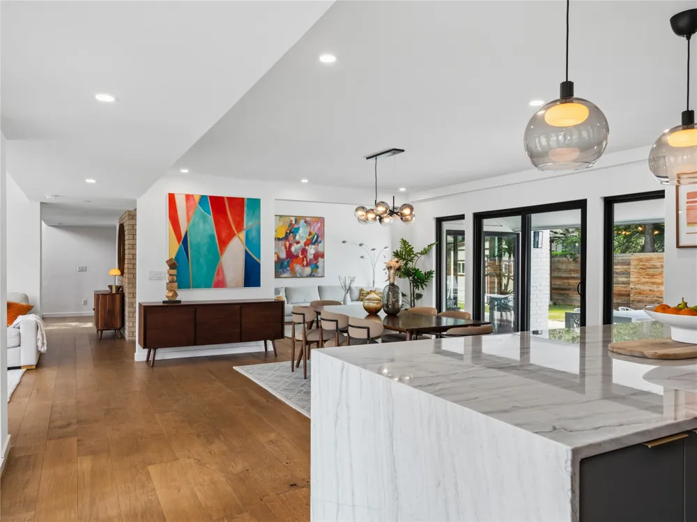 4502 Mountain Path Drive Austin, TX 78759