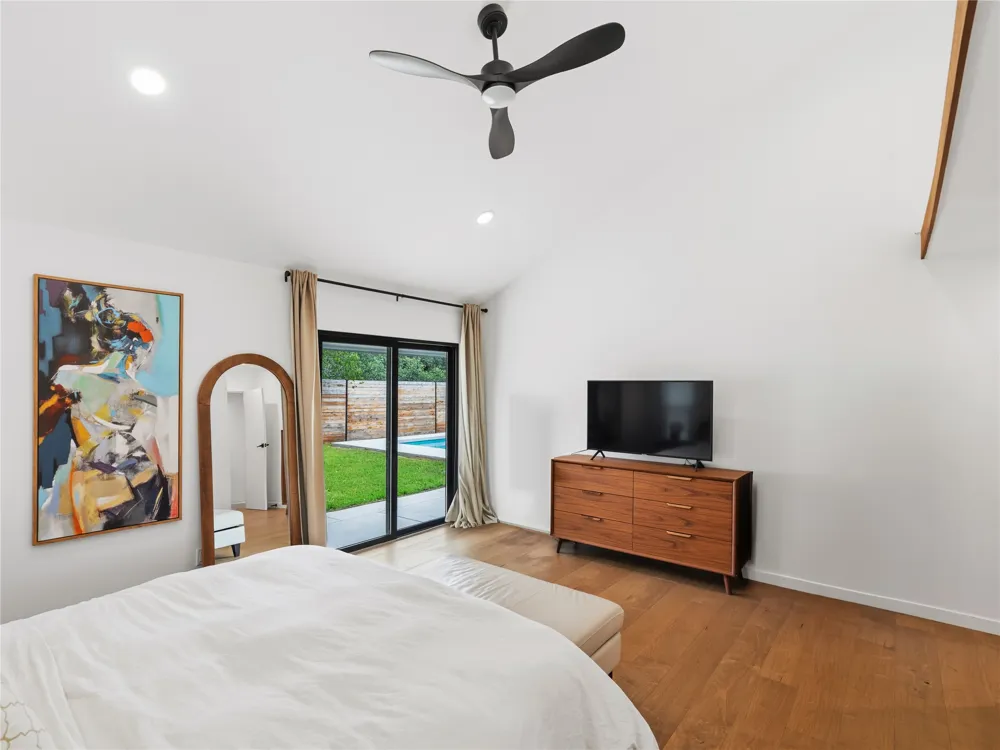 4502 Mountain Path Drive Austin, TX 78759