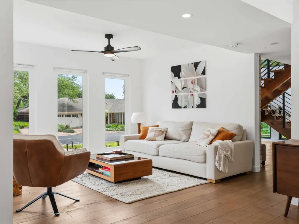 4502 Mountain Path Drive Austin, TX 78759